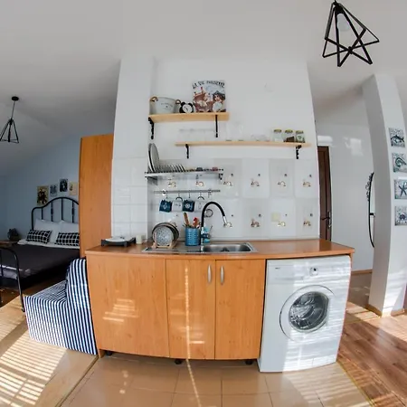Apartment Апартамент Пристан *